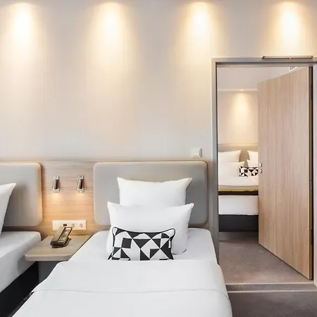 Express - North By Ihg Hotel 3*