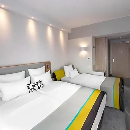 Express - North By Ihg Szálloda München