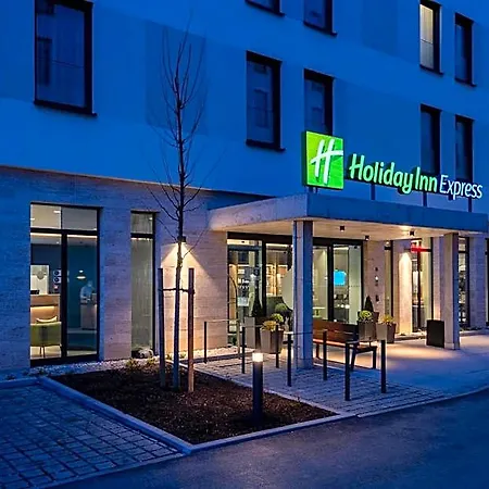 Express - North By Ihg München