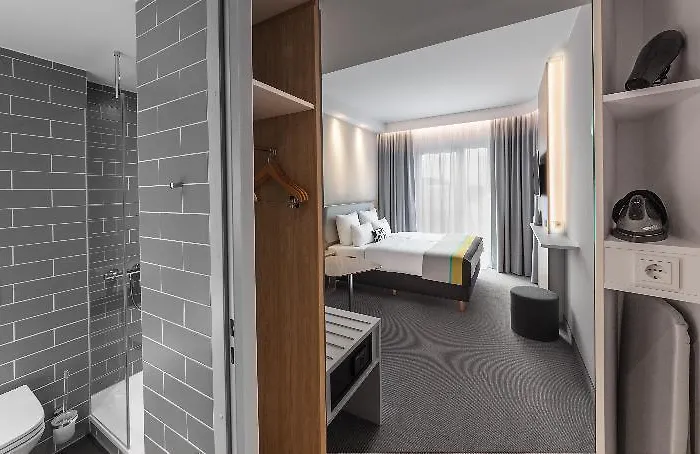 Express - North By Ihg Hotel 3*