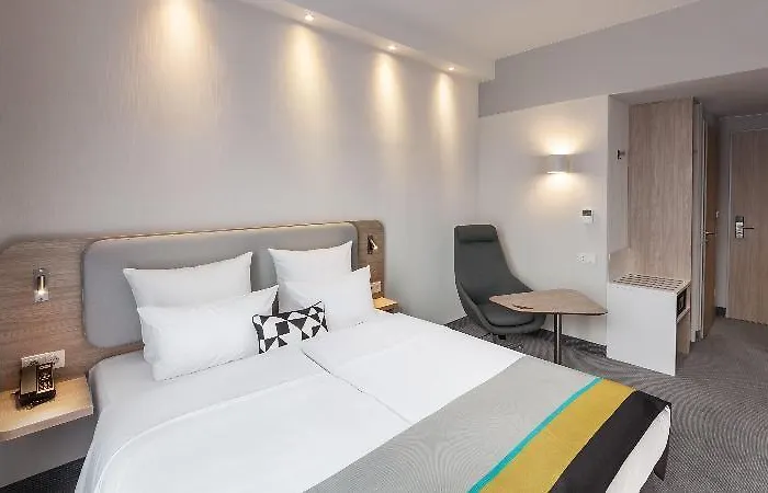 Express - North By Ihg 3*