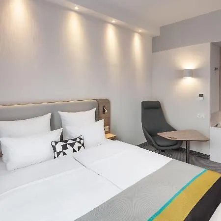 Express - North By Ihg 3*