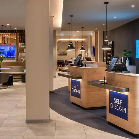 Express - North By Ihg Hotel Monaco di Baviera